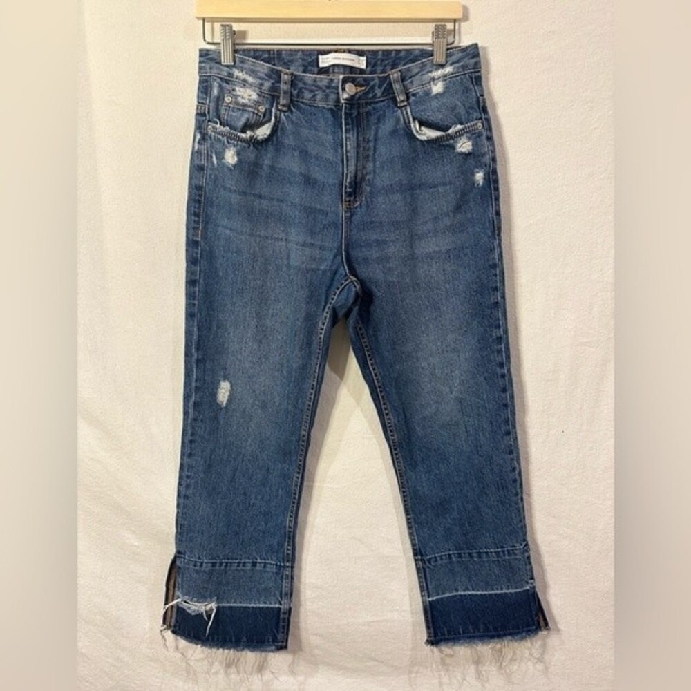Zara High Waist Split Raw Hem Straight Cropped Distressed Size 4